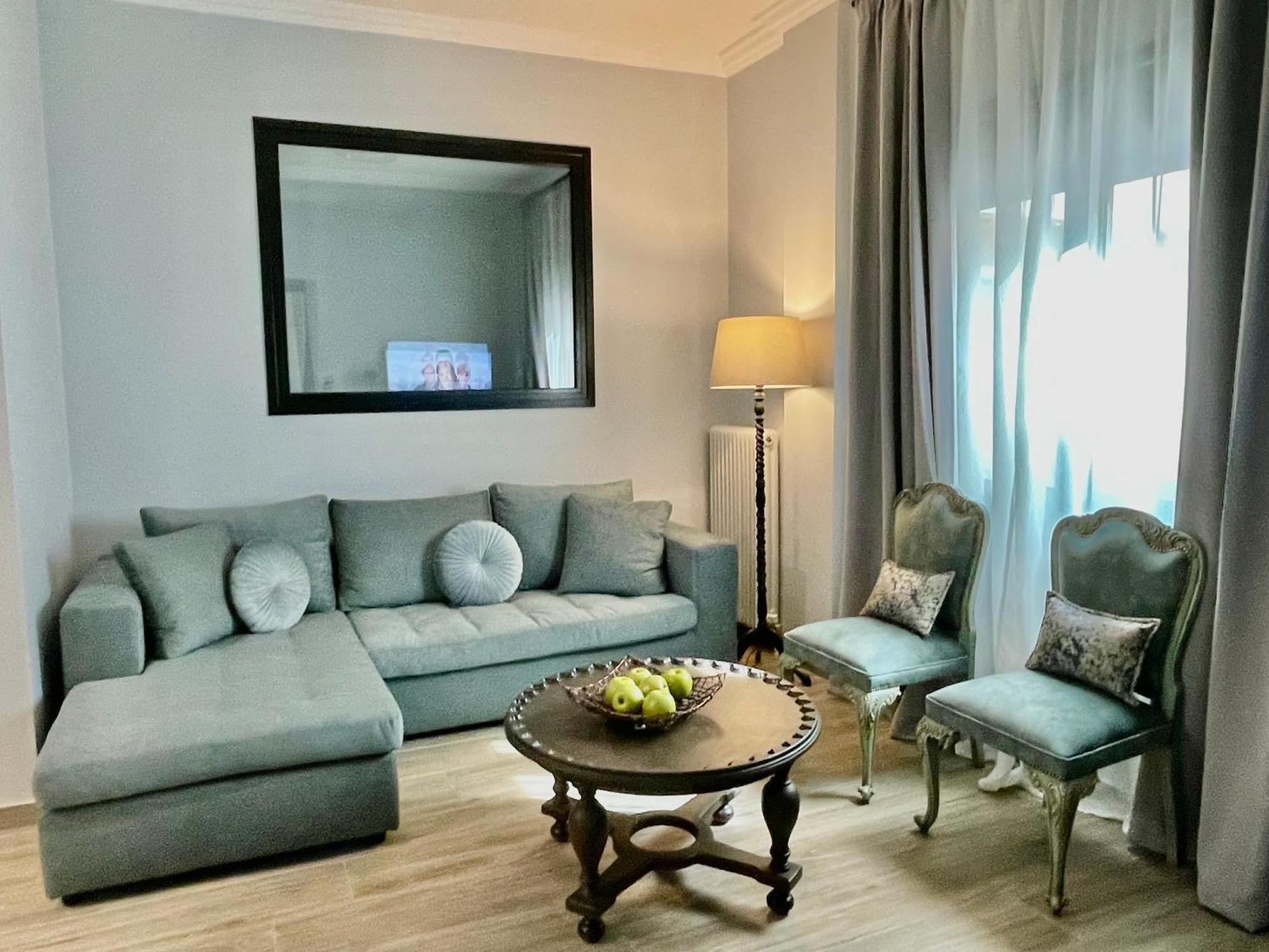Athens Theatre Apartment Alpha Экстерьер фото